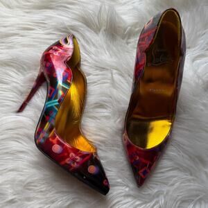 NWT • Christian Louboutin NIB Hot Chick 100 Pointed Toe Pumps Size: 37
